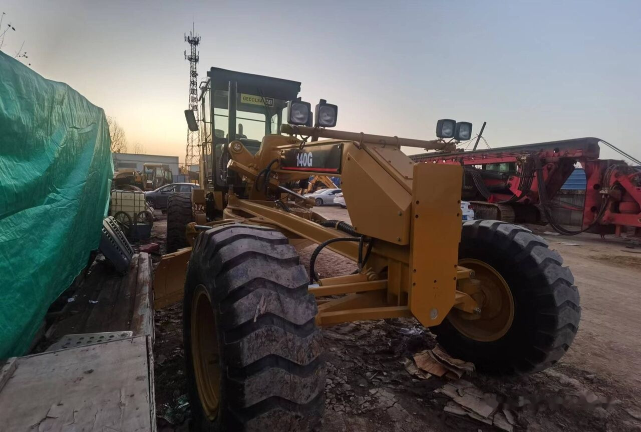 Caterpillar 140G - Greiders: foto 3 Caterpillar 140G - Greiders: foto 3