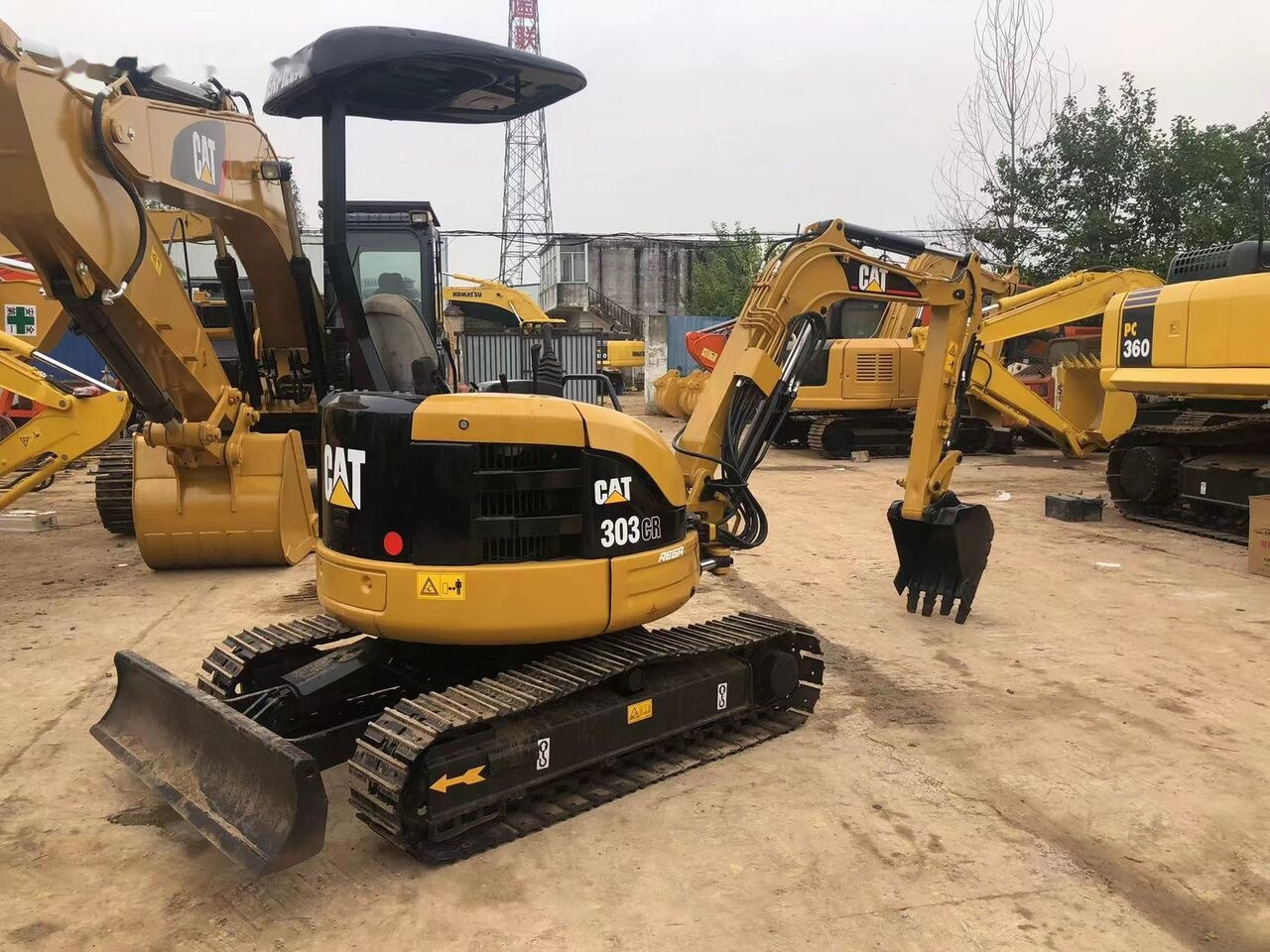 Caterpillar 303CR - Mini-ekskavators: foto 4 Caterpillar 303CR - Mini-ekskavators: foto 4