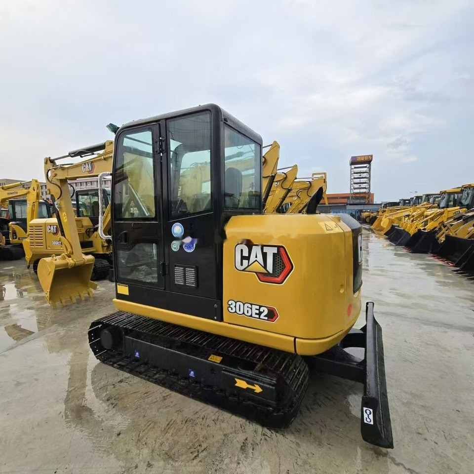 Caterpillar 306E2 - Mini-ekskavators: foto 4 Caterpillar 306E2 - Mini-ekskavators: foto 4