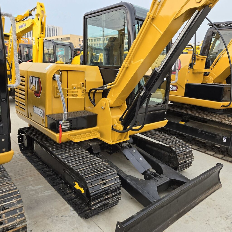 Caterpillar 306E2 - Mini-ekskavators: foto 2 Caterpillar 306E2 - Mini-ekskavators: foto 2