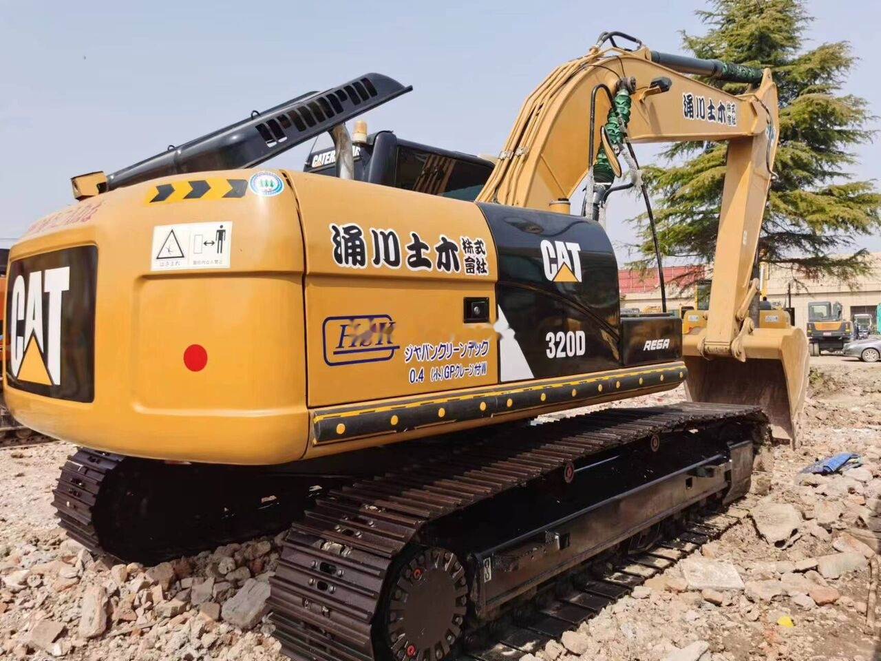 Caterpillar 320D - Kāpurķēžu ekskavators: foto 4 Caterpillar 320D - Kāpurķēžu ekskavators: foto 4