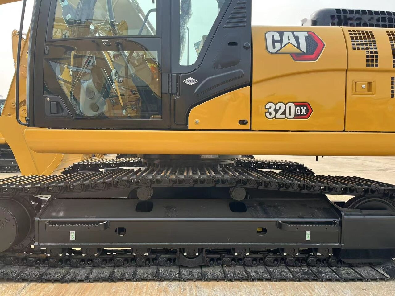 Caterpillar 320GX - Kāpurķēžu ekskavators: foto 4 Caterpillar 320GX - Kāpurķēžu ekskavators: foto 4