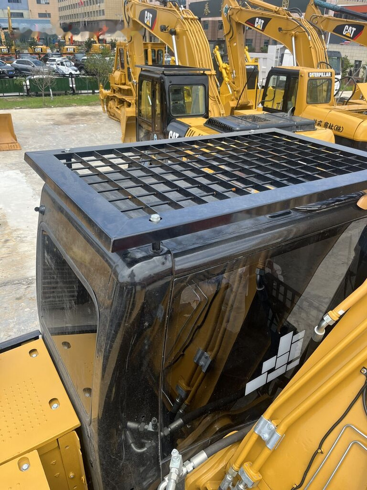 Kāpurķēžu ekskavators Caterpillar 323D2L: foto 12
