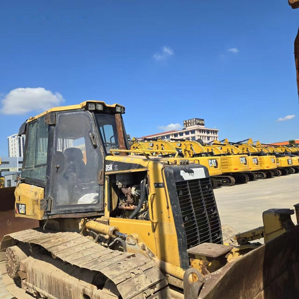 Caterpillar D 5 K - Buldozers: foto 3 Caterpillar D 5 K - Buldozers: foto 3