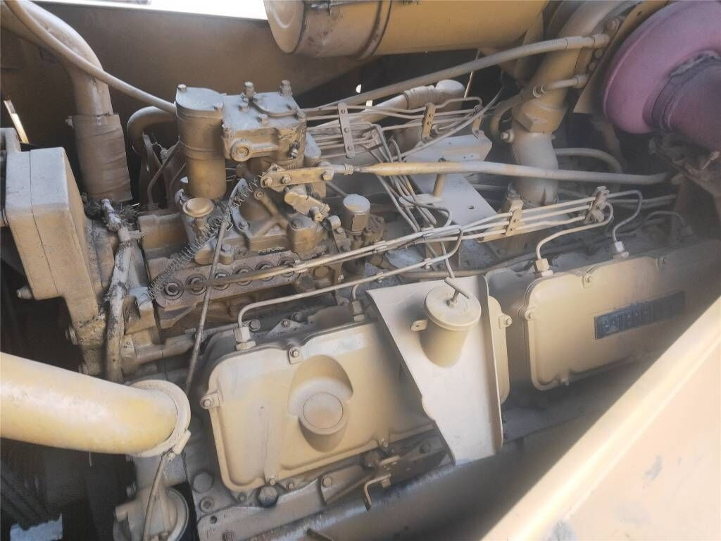 Caterpillar D 9 N - Buldozers: foto 5 Caterpillar D 9 N - Buldozers: foto 5