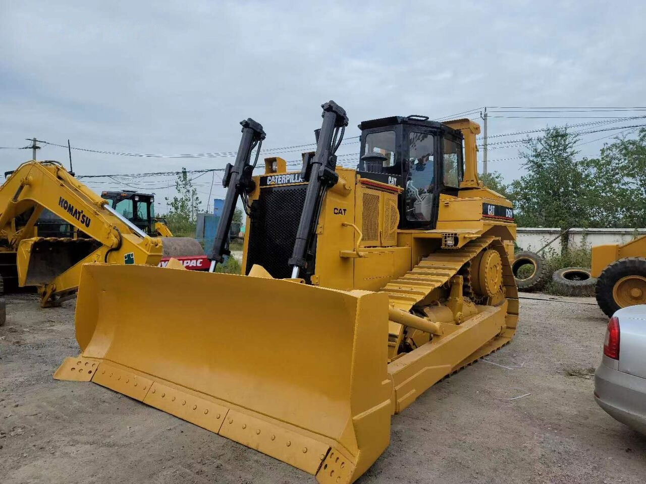 Caterpillar D6H - Buldozers: foto 2 Caterpillar D6H - Buldozers: foto 2