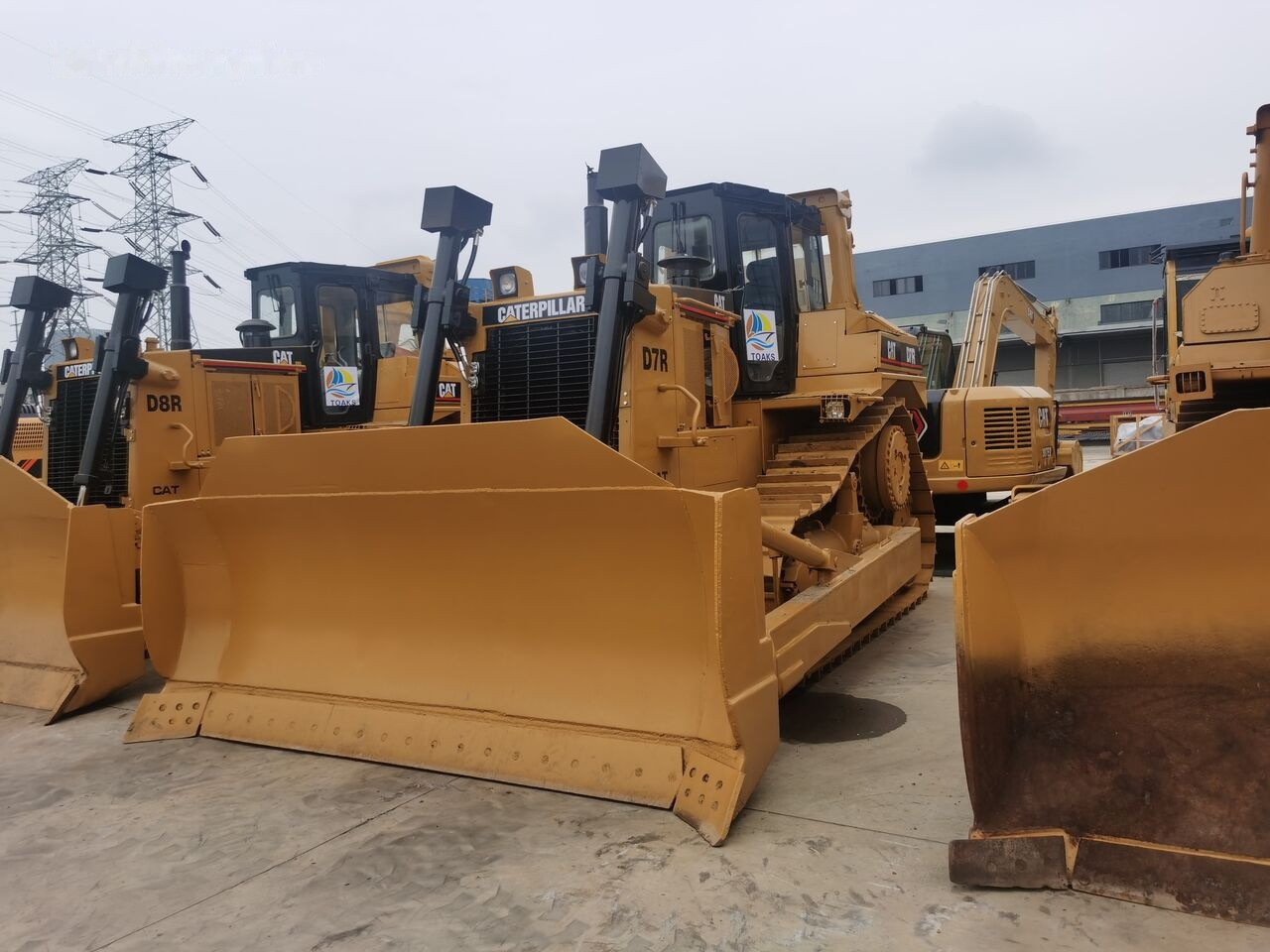 Caterpillar D7R - Buldozers: foto 5 Caterpillar D7R - Buldozers: foto 5