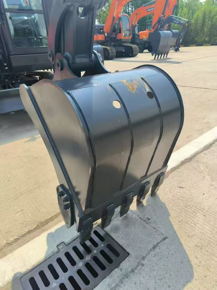 DOOSAN DX60D - Mini-ekskavators: foto 5 DOOSAN DX60D - Mini-ekskavators: foto 5