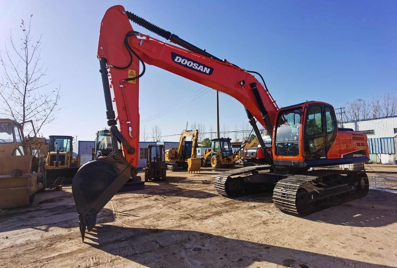 Doosan DX225LC - Kāpurķēžu ekskavators: foto 5 Doosan DX225LC - Kāpurķēžu ekskavators: foto 5