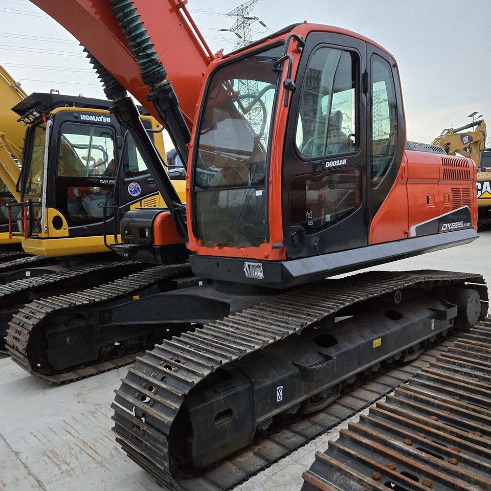 Doosan DX225LC - Kāpurķēžu ekskavators: foto 5 Doosan DX225LC - Kāpurķēžu ekskavators: foto 5