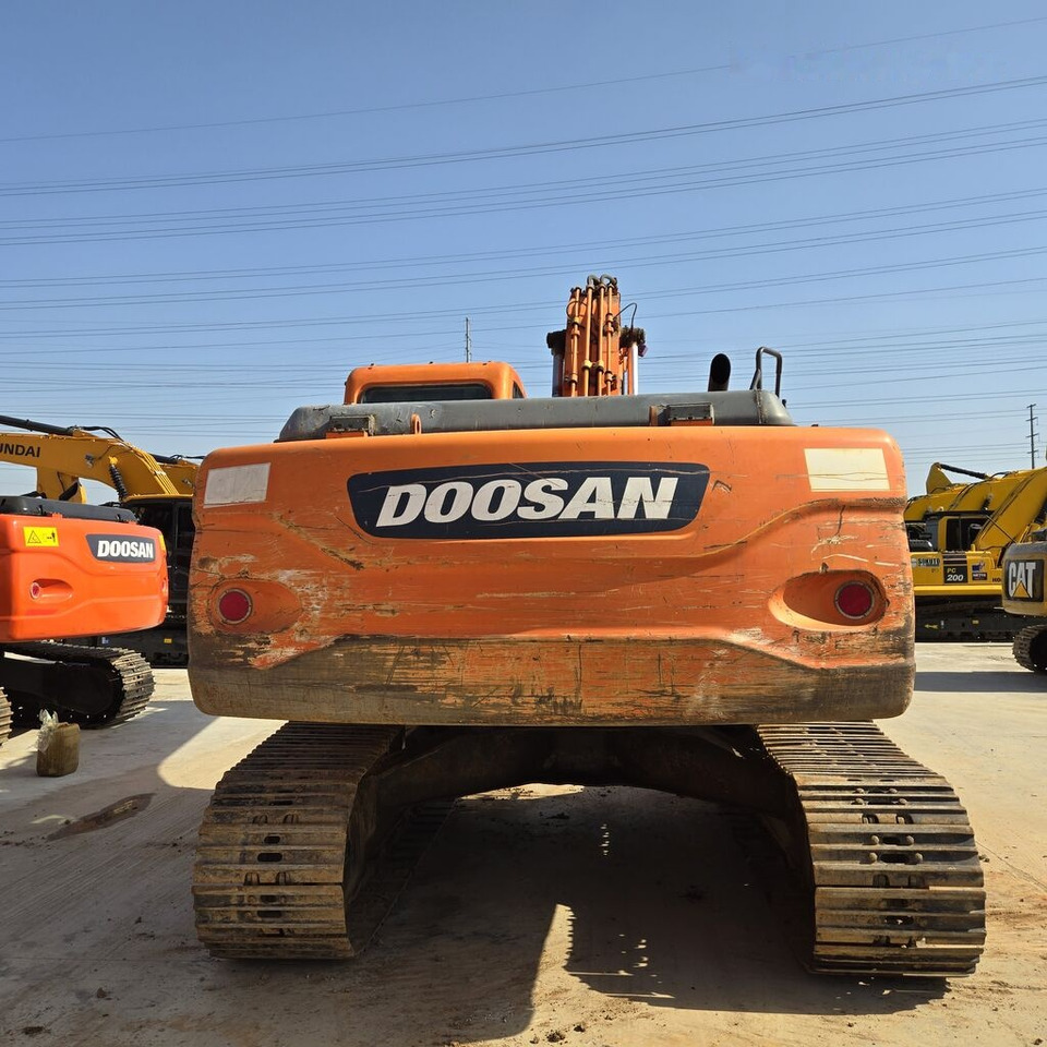 Kāpurķēžu ekskavators Doosan DX225LCA: foto 9