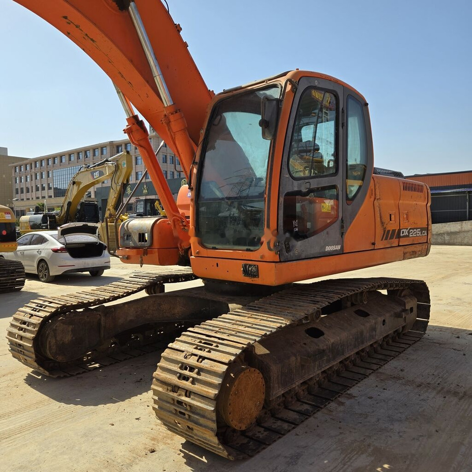 Kāpurķēžu ekskavators Doosan DX225LCA: foto 6