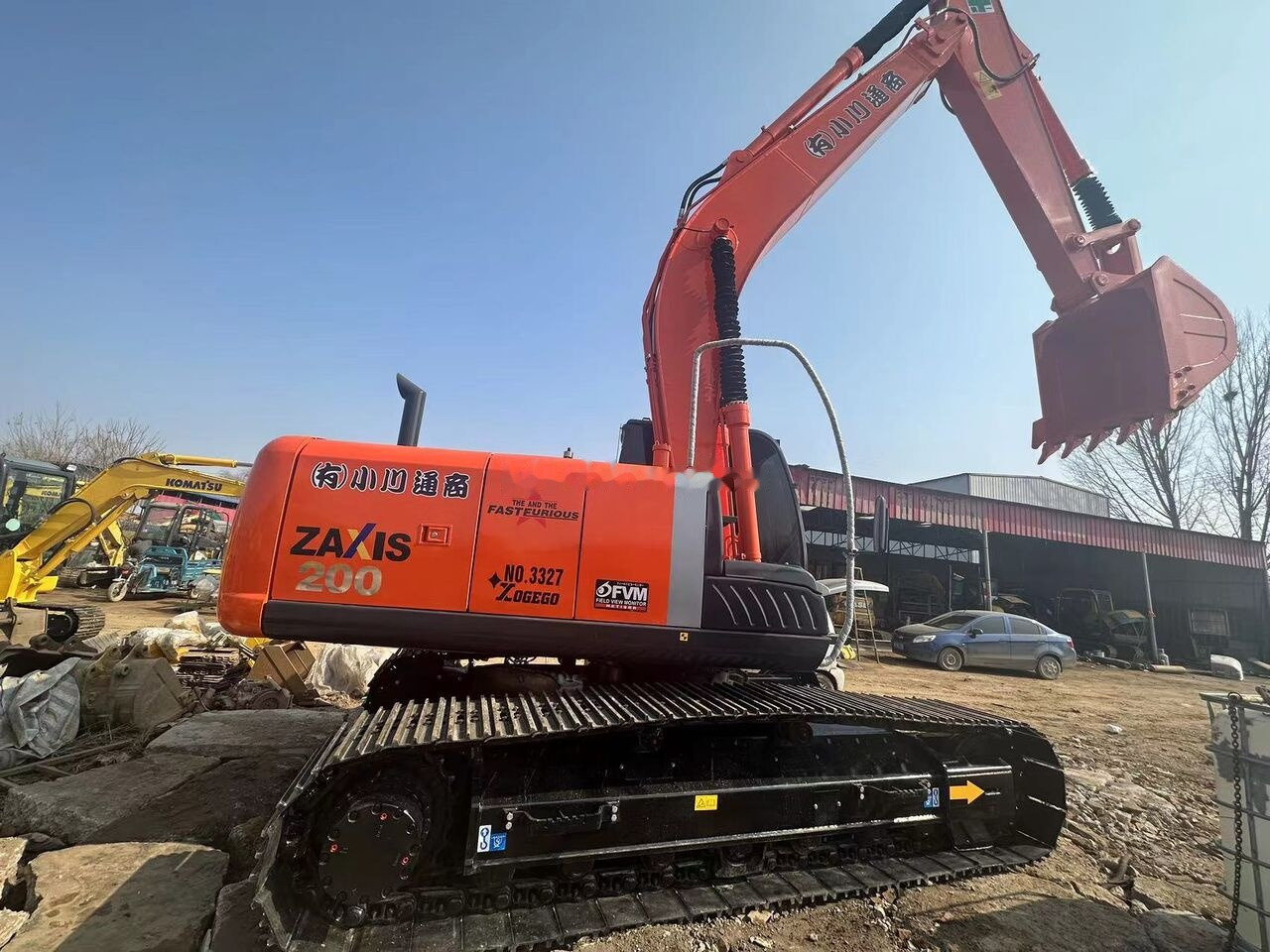 Hitachi ZX200 - Kāpurķēžu ekskavators: foto 4 Hitachi ZX200 - Kāpurķēžu ekskavators: foto 4