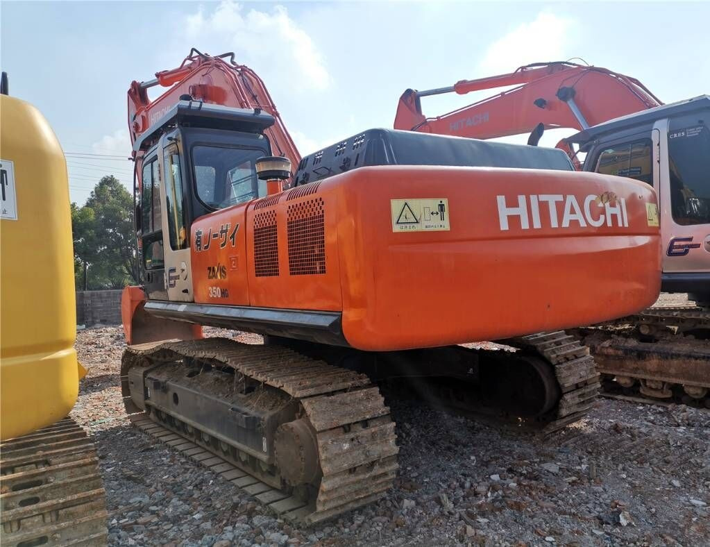 Hitachi ZX350HG - Kāpurķēžu ekskavators: foto 1 Hitachi ZX350HG - Kāpurķēžu ekskavators: foto 1