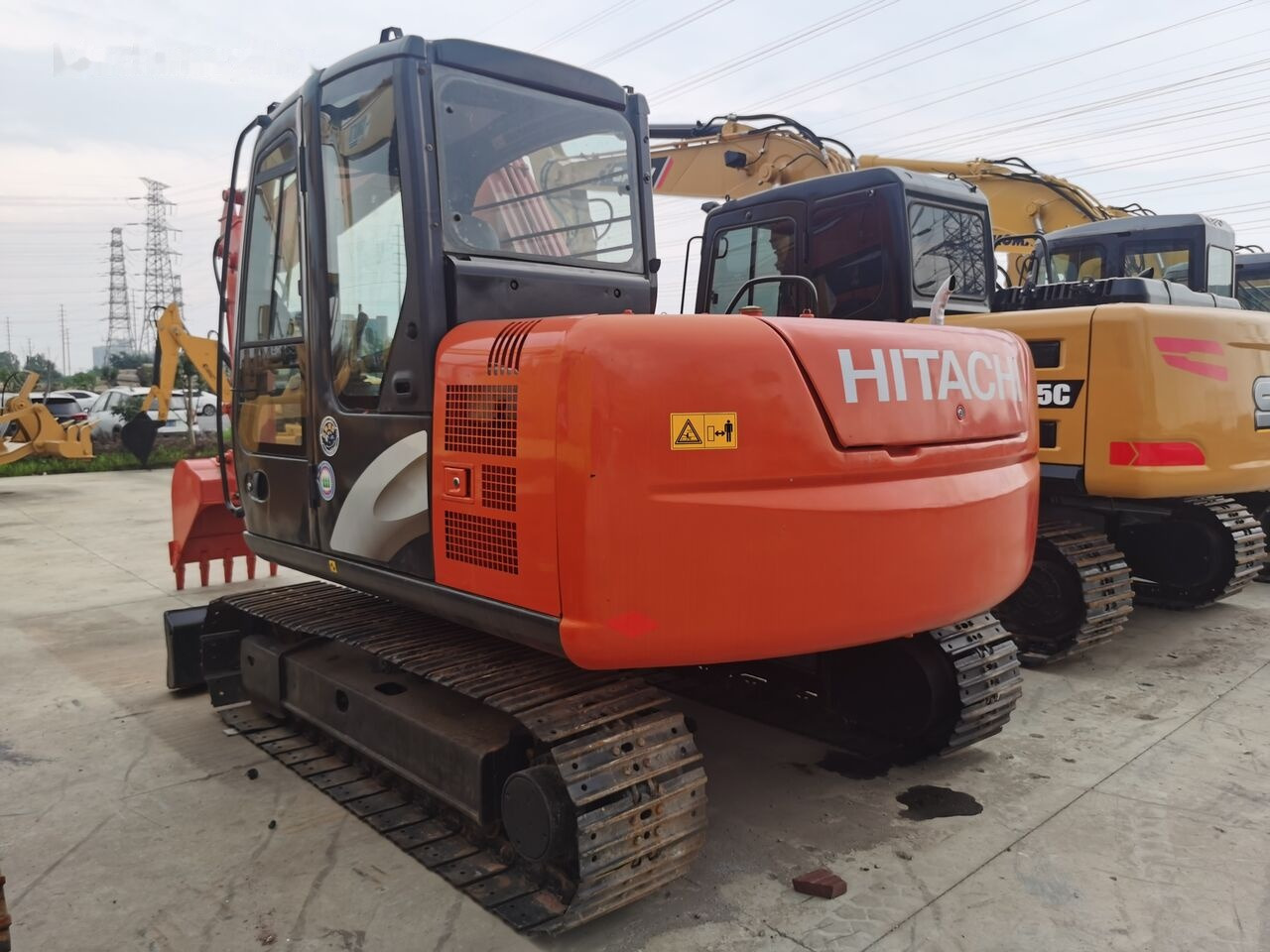 Hitachi ZX70 - Mini-ekskavators: foto 5 Hitachi ZX70 - Mini-ekskavators: foto 5