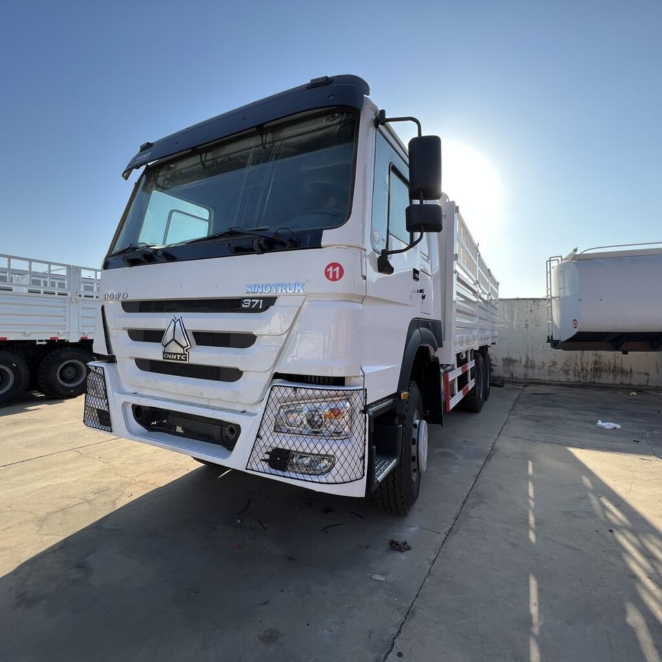 Howo 6*4 flatbed truck - Bortu kravas automašīna/ Platforma: foto 3 Howo 6*4 flatbed truck - Bortu kravas automašīna/ Platforma: foto 3