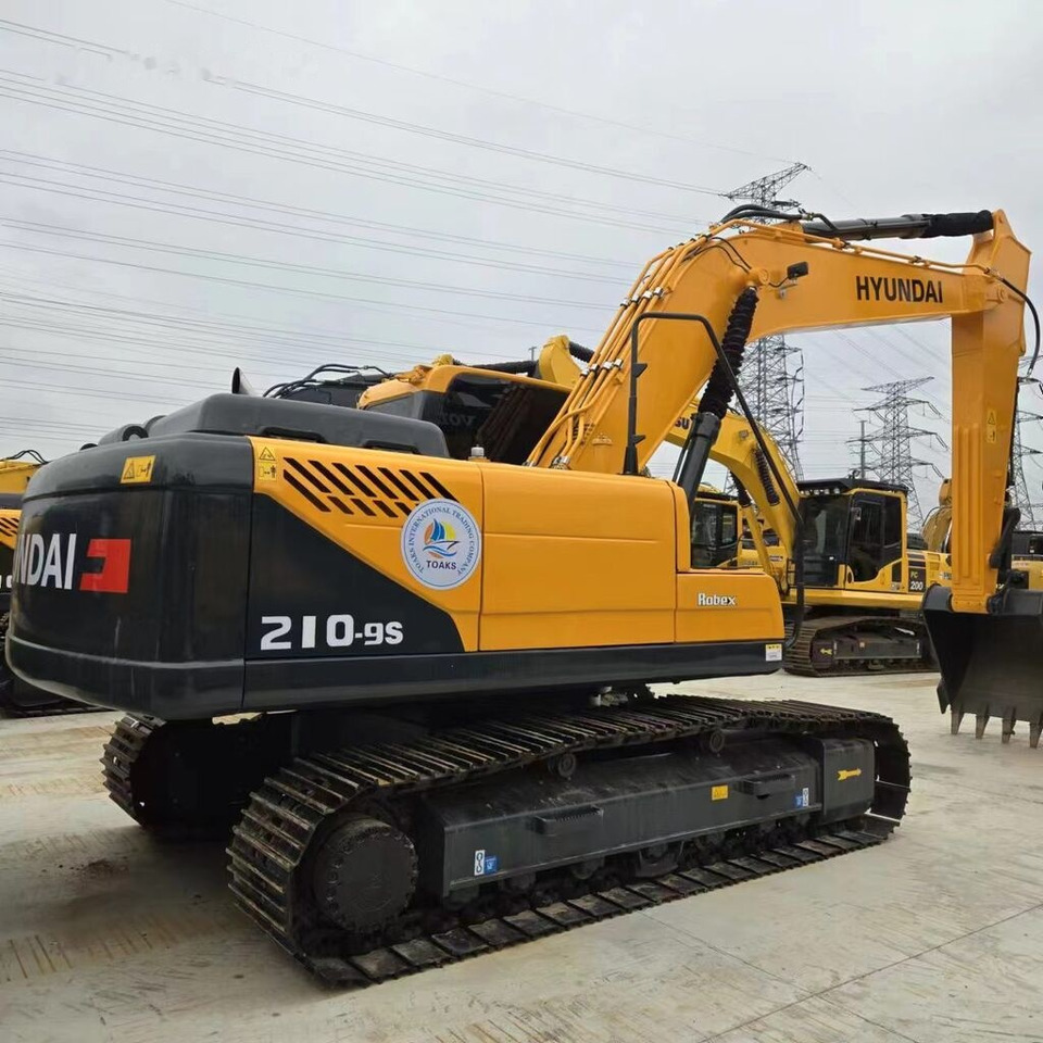 Kāpurķēžu ekskavators Hyundai R210-9S: foto 8