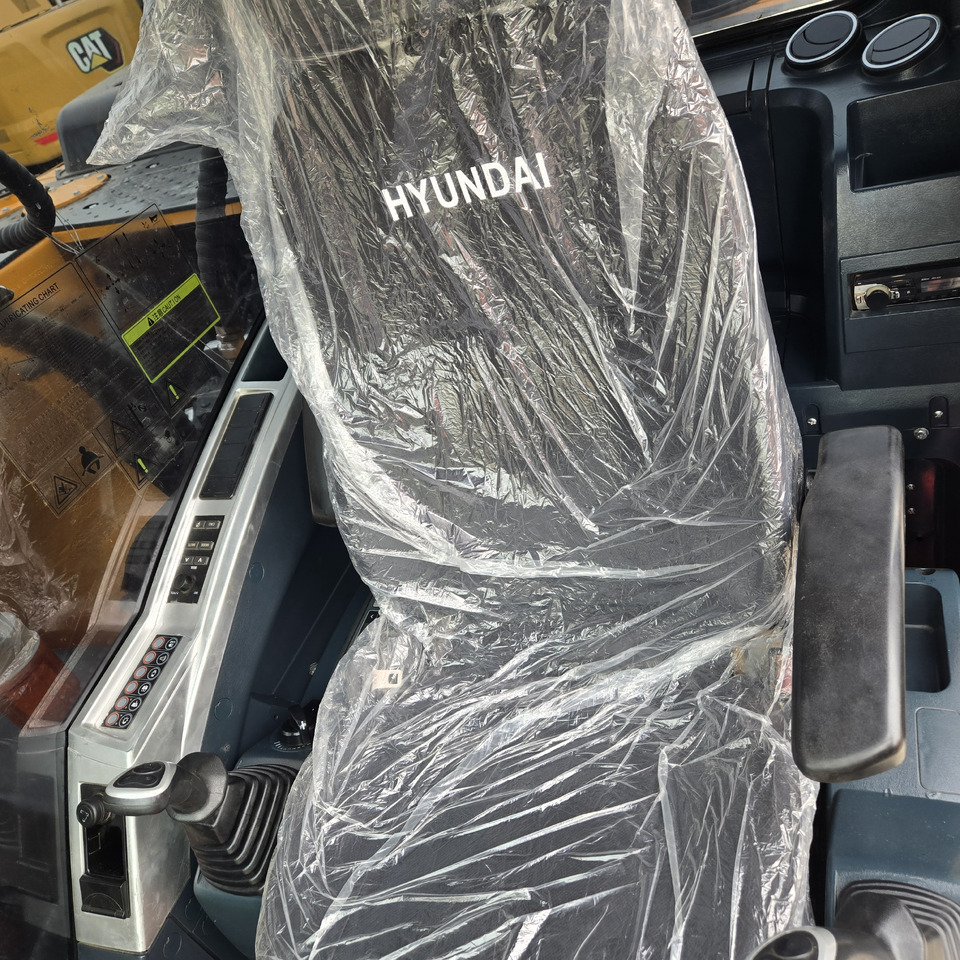 Kāpurķēžu ekskavators Hyundai R305LC-9T: foto 11