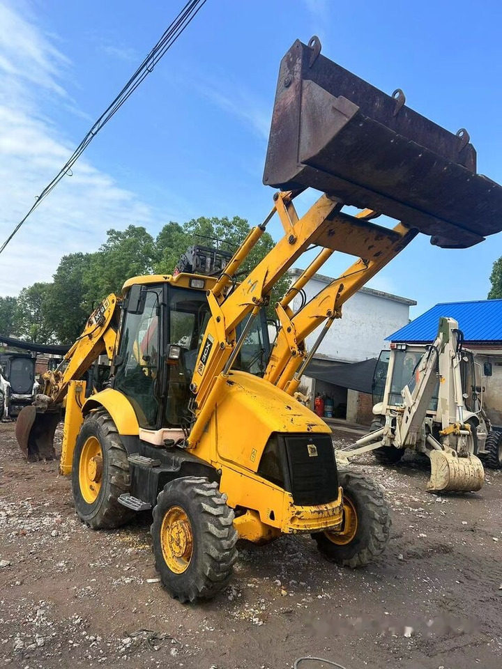 JCB 3CX - Ekskavators-iekrāvējs: foto 5 JCB 3CX - Ekskavators-iekrāvējs: foto 5