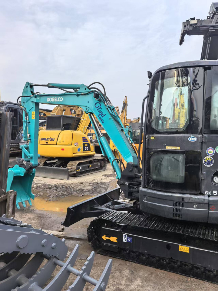 KOBELCO SK55SR - Mini-ekskavators: foto 5 KOBELCO SK55SR - Mini-ekskavators: foto 5