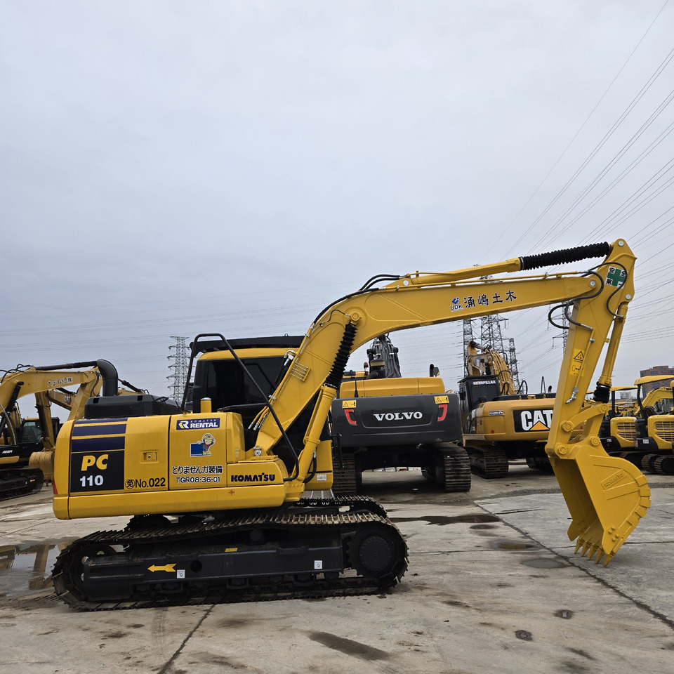 KOMATSU PC110 - Kāpurķēžu ekskavators: foto 1 KOMATSU PC110 - Kāpurķēžu ekskavators: foto 1