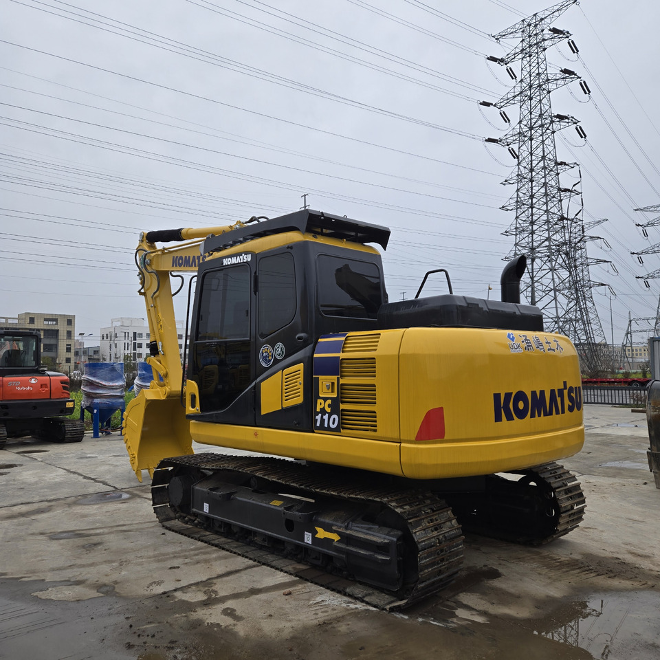KOMATSU PC110 - Kāpurķēžu ekskavators: foto 3 KOMATSU PC110 - Kāpurķēžu ekskavators: foto 3