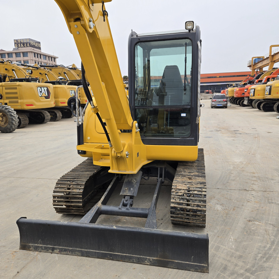 KOMATSU PC56-7 - Mini-ekskavators: foto 5 KOMATSU PC56-7 - Mini-ekskavators: foto 5