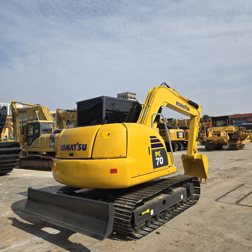 Mini-ekskavators KOMATSU PC70-8: foto 7