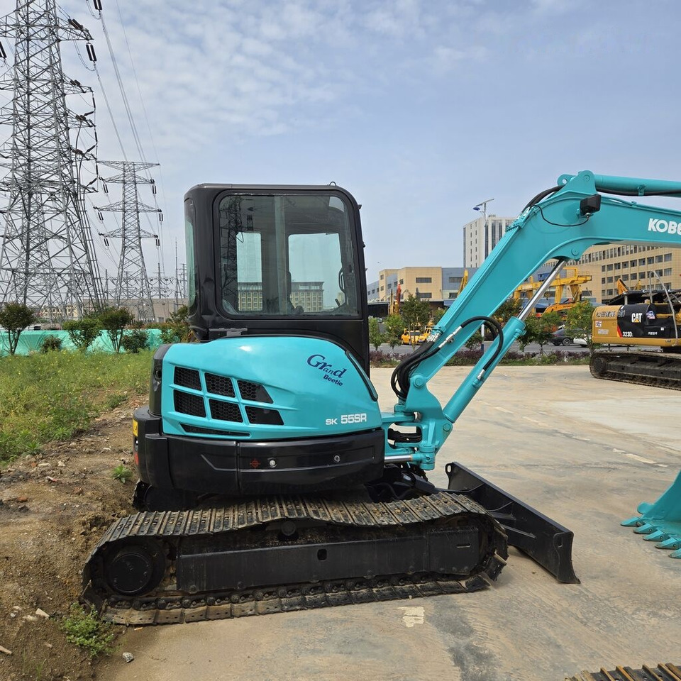 Kobelco SK55SR - Mini-ekskavators: foto 3 Kobelco SK55SR - Mini-ekskavators: foto 3