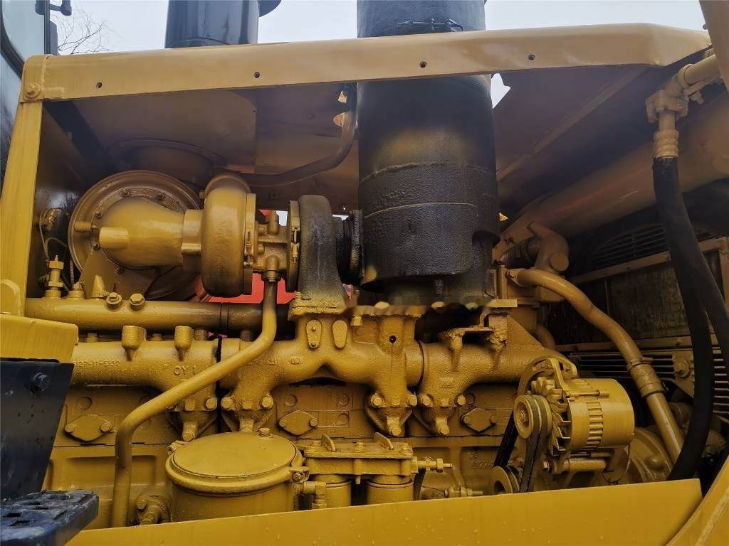Komatsu D155A-2 - Buldozers: foto 4 Komatsu D155A-2 - Buldozers: foto 4
