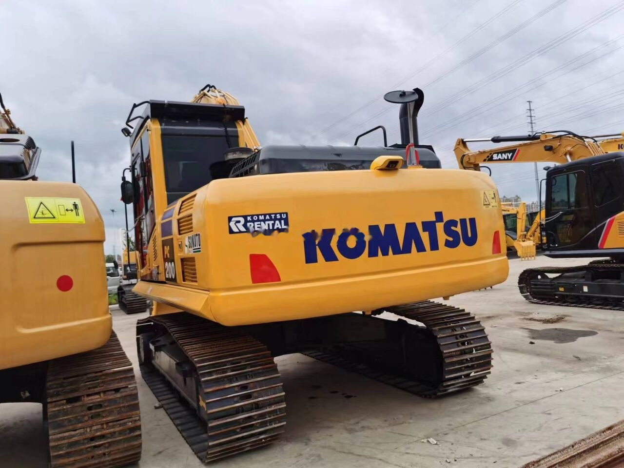 Komatsu PC200-8 - Kāpurķēžu ekskavators: foto 4 Komatsu PC200-8 - Kāpurķēžu ekskavators: foto 4