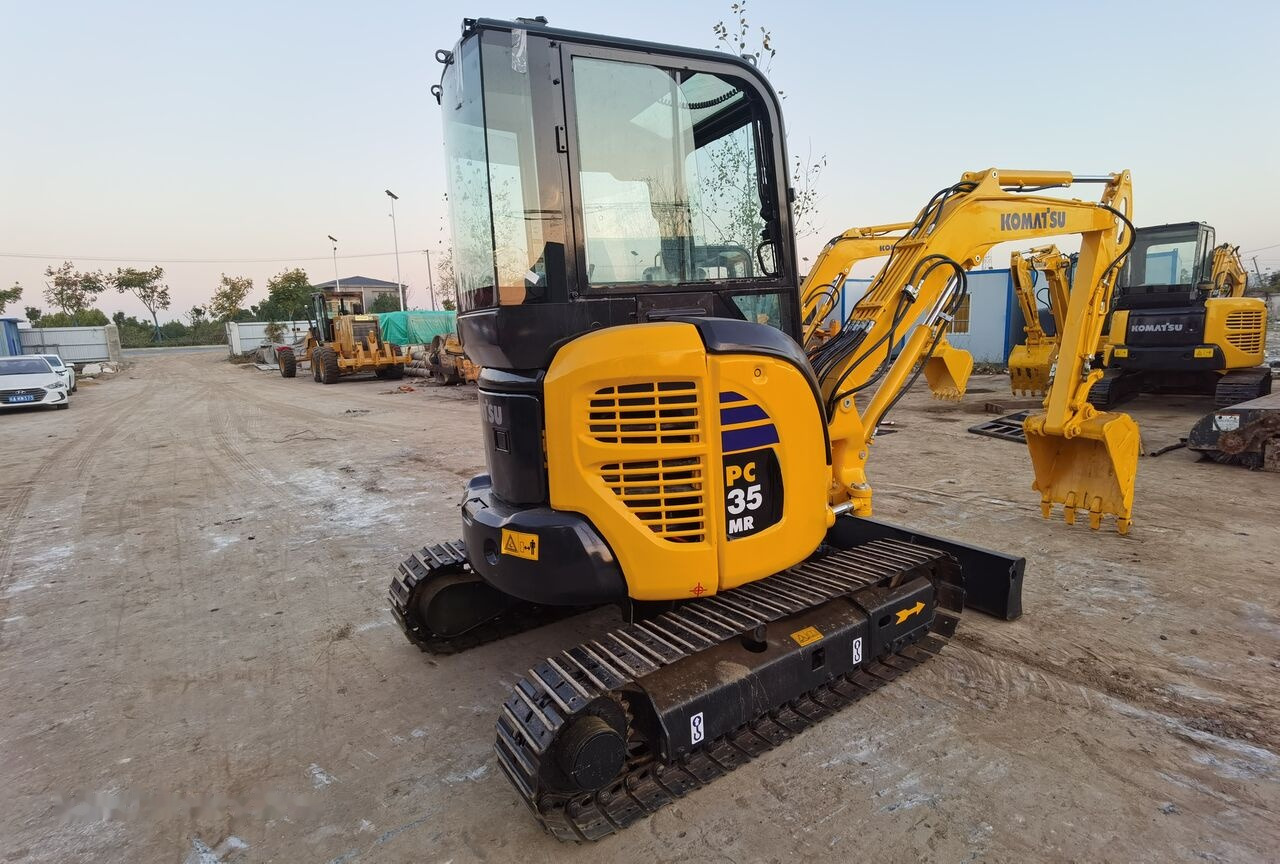 Komatsu PC35 - Mini-ekskavators: foto 5 Komatsu PC35 - Mini-ekskavators: foto 5