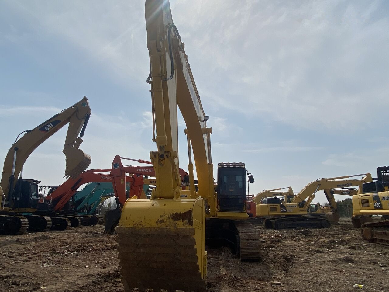 Komatsu PC350 - Kāpurķēžu ekskavators: foto 4 Komatsu PC350 - Kāpurķēžu ekskavators: foto 4