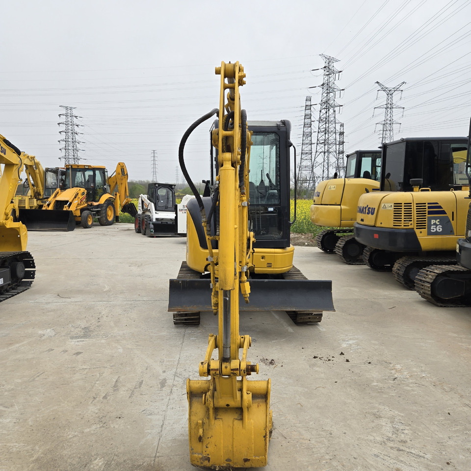Komatsu PC35MR - Mini-ekskavators: foto 3 Komatsu PC35MR - Mini-ekskavators: foto 3