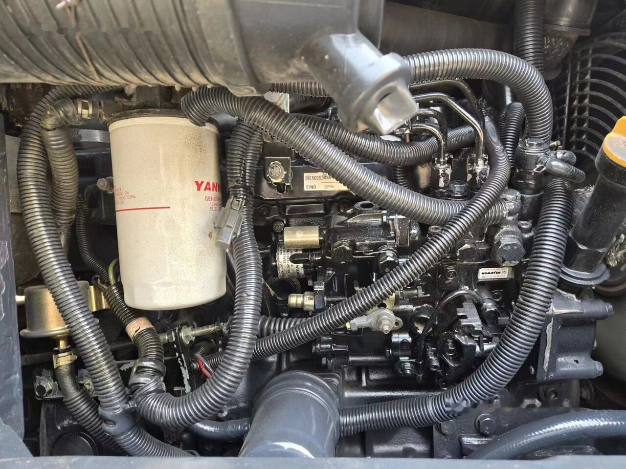 Komatsu PC55MR - Mini-ekskavators: foto 4 Komatsu PC55MR - Mini-ekskavators: foto 4