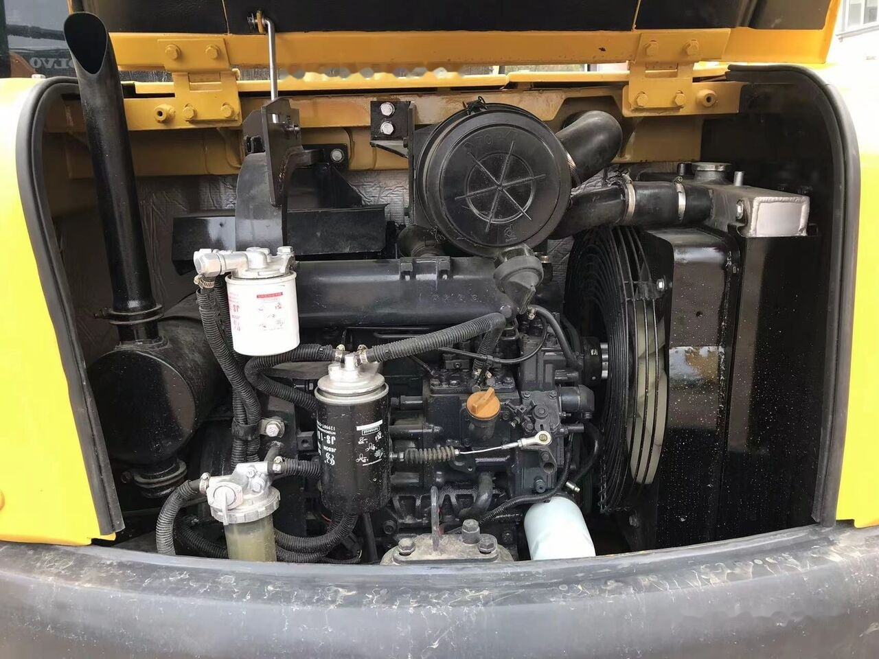 Mini-ekskavators Komatsu PC56: foto 11