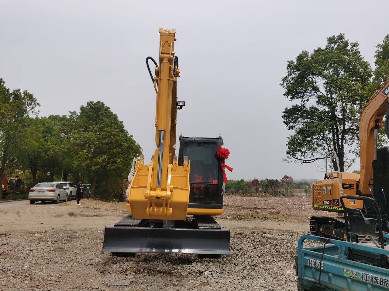 Komatsu PC70-8 - Kāpurķēžu ekskavators: foto 2 Komatsu PC70-8 - Kāpurķēžu ekskavators: foto 2