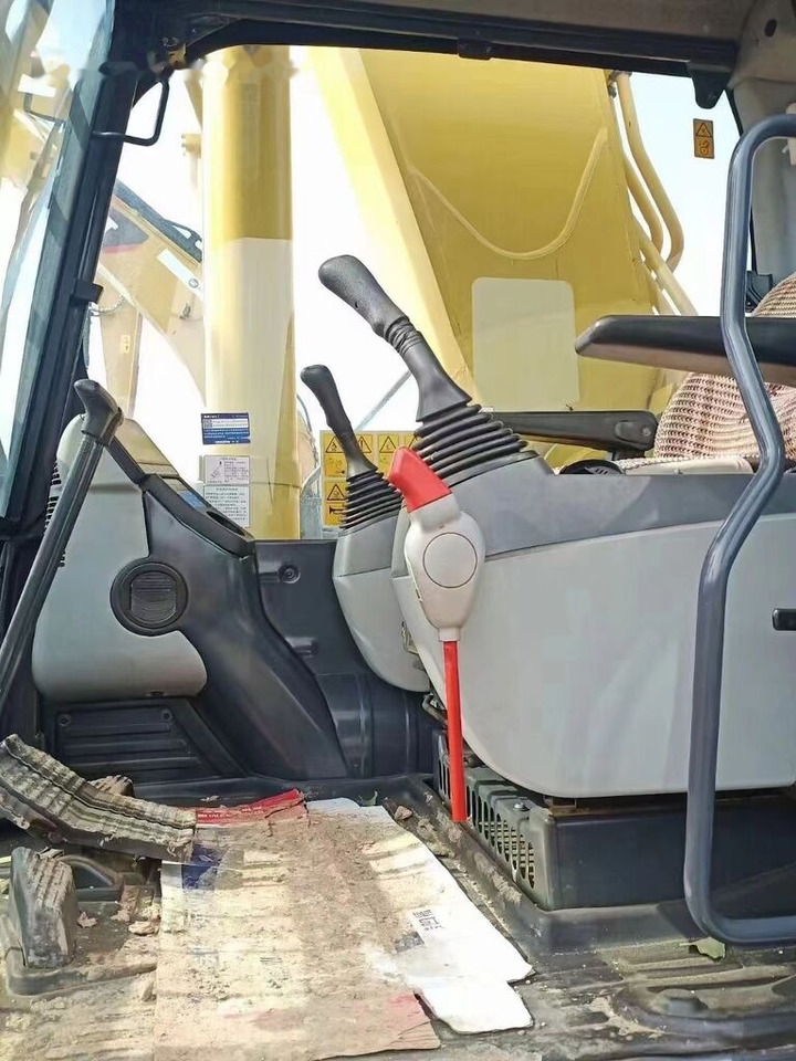 Komatsu pc400-8 - Kāpurķēžu ekskavators: foto 2 Komatsu pc400-8 - Kāpurķēžu ekskavators: foto 2