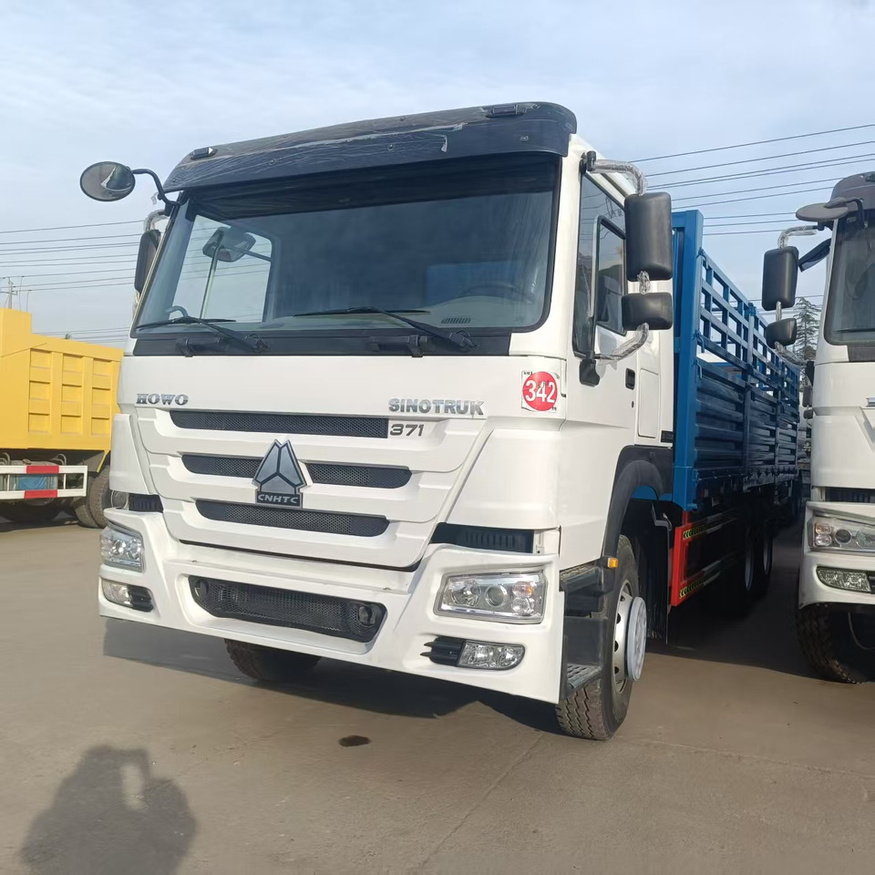 SINOTRUK HOWO - Kravas automašīna: foto 5 SINOTRUK HOWO - Kravas automašīna: foto 5