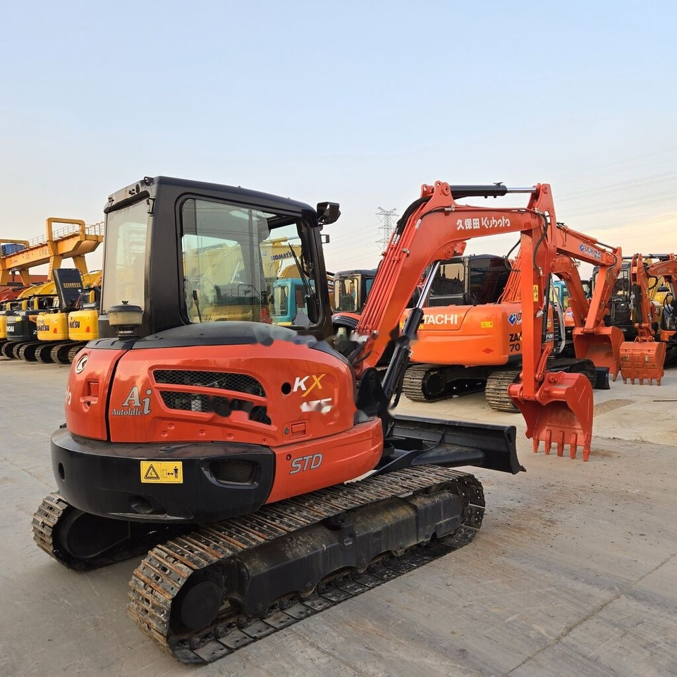 Kubota KX165 - Mini-ekskavators: foto 1 Kubota KX165 - Mini-ekskavators: foto 1