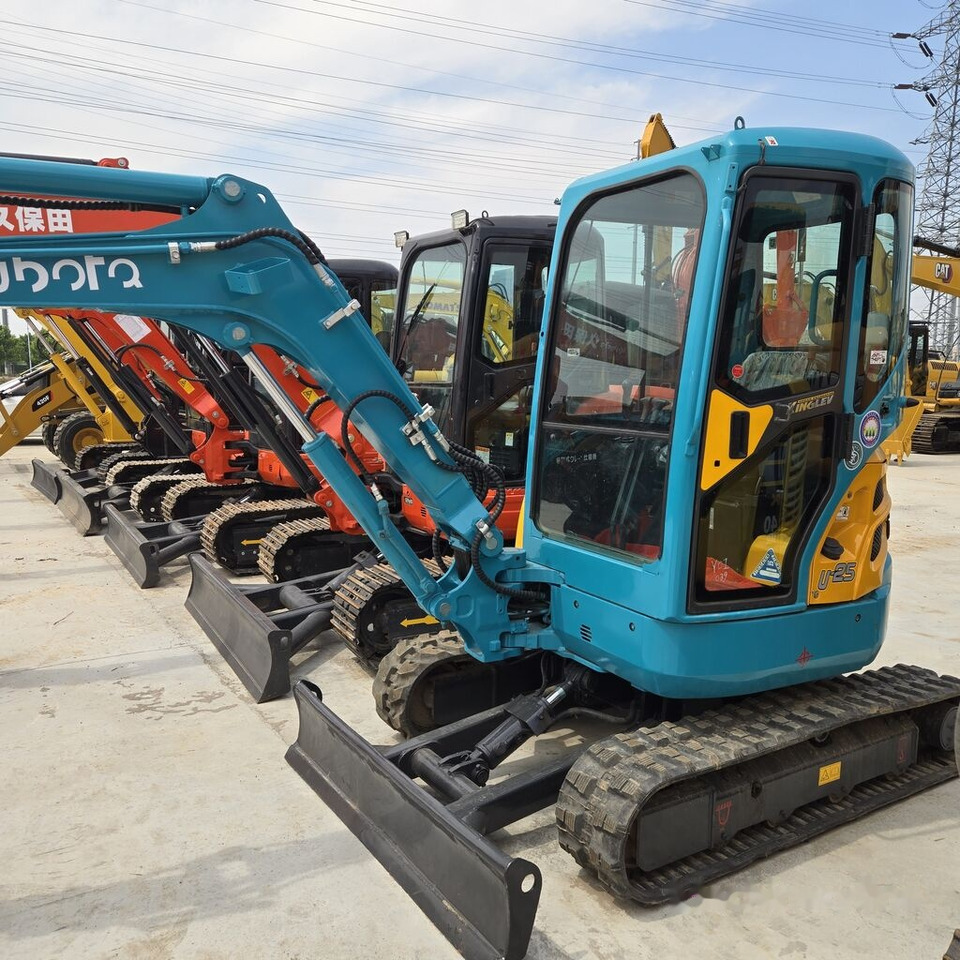 Kubota U25 - Mini-ekskavators: foto 1 Kubota U25 - Mini-ekskavators: foto 1