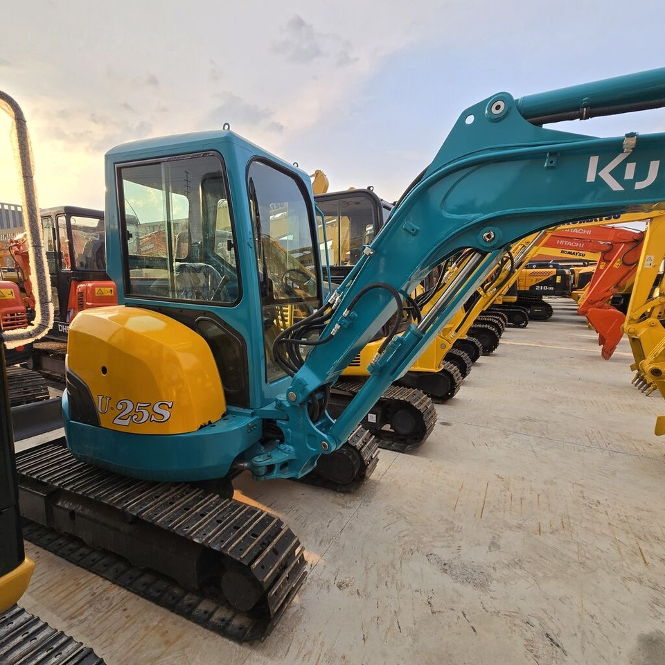 Kubota U25S - Mini-ekskavators: foto 4 Kubota U25S - Mini-ekskavators: foto 4