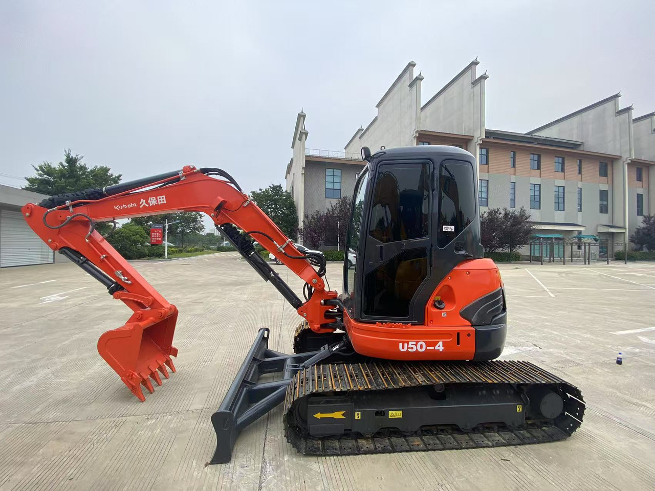 Kubota U50-4 - Mini-ekskavators: foto 4 Kubota U50-4 - Mini-ekskavators: foto 4