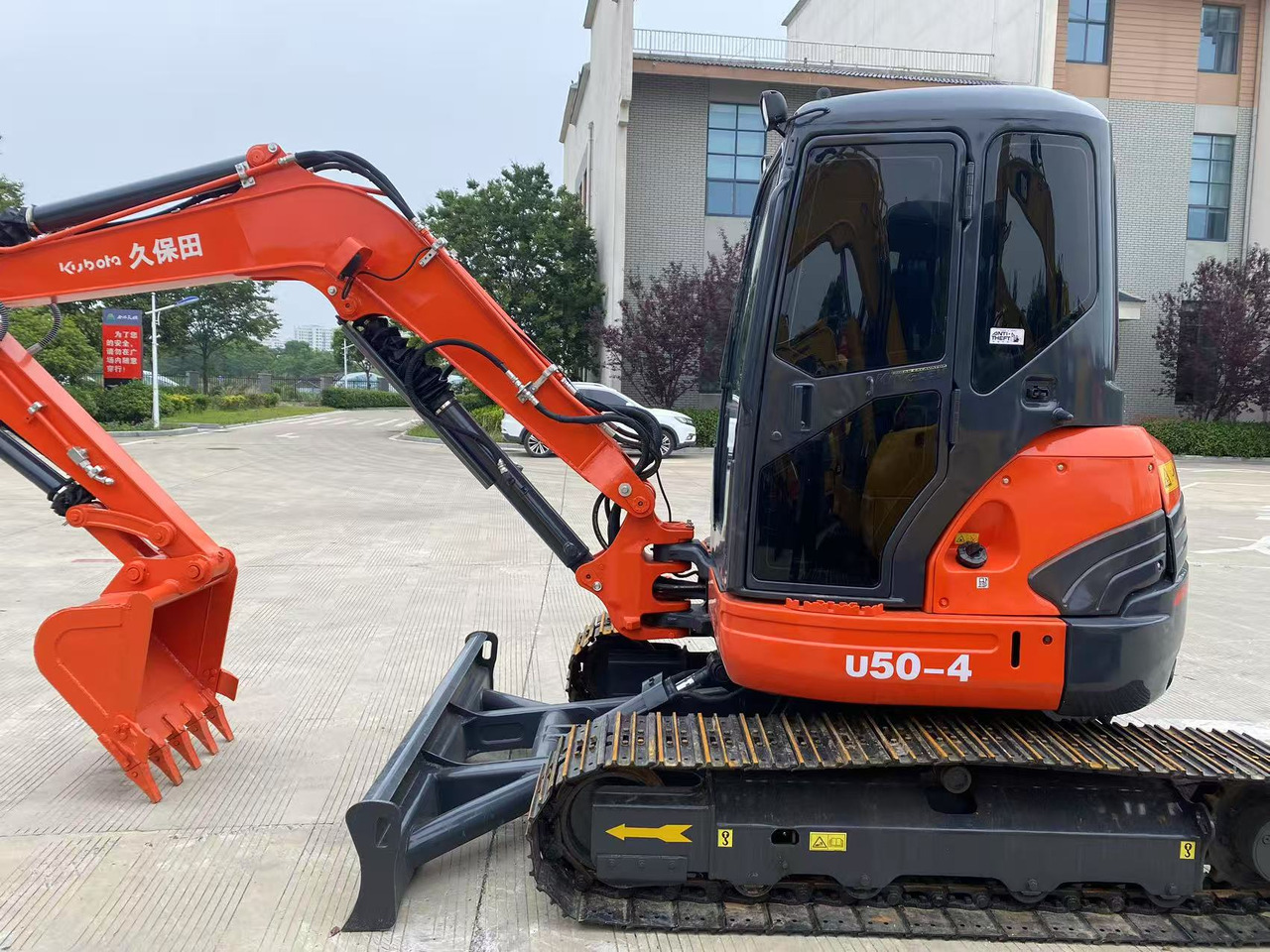 Kubota U50-4 - Mini-ekskavators: foto 1 Kubota U50-4 - Mini-ekskavators: foto 1