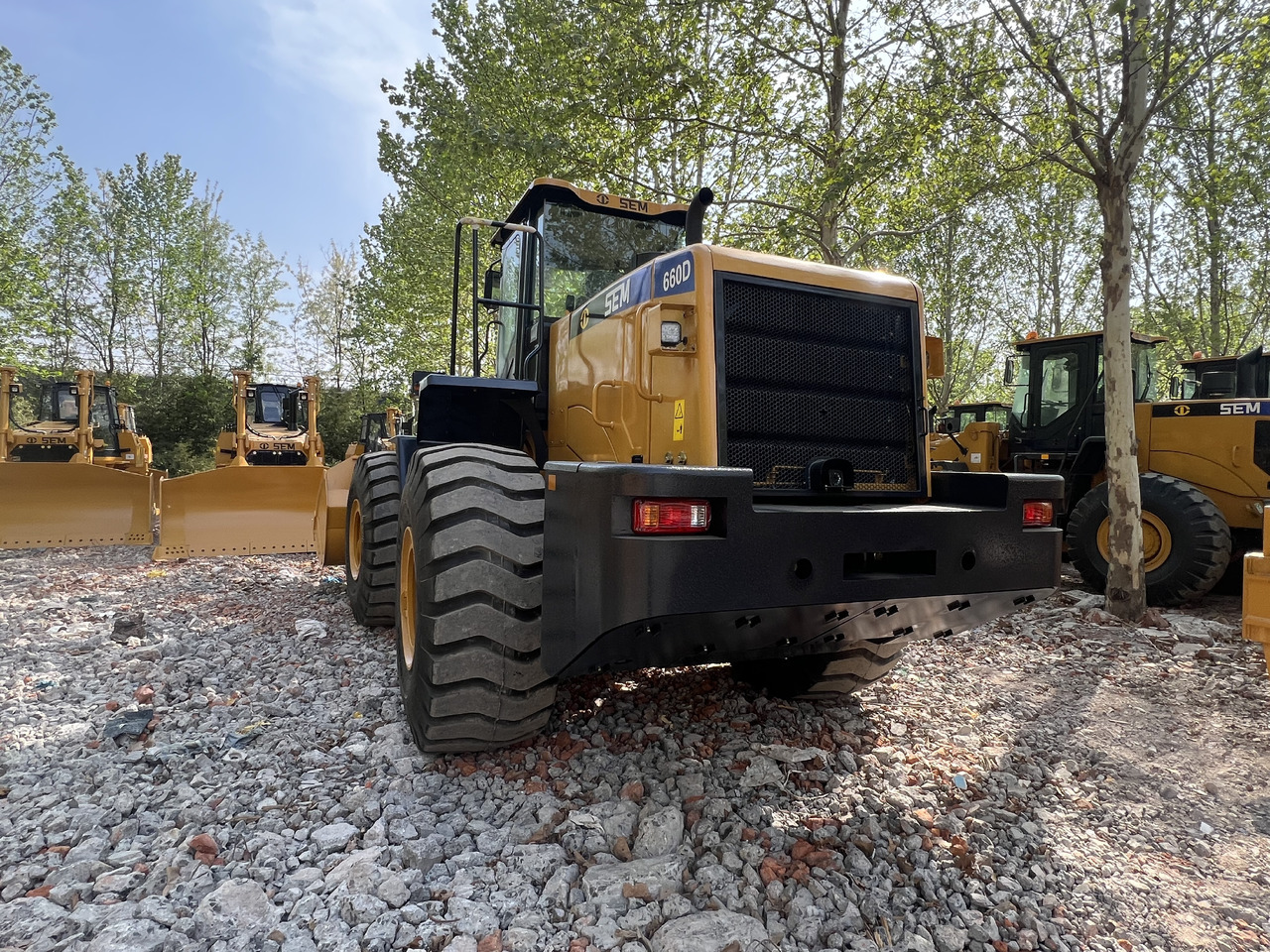 SEM SEM660D - Riteņu iekrāvējs: foto 3 SEM SEM660D - Riteņu iekrāvējs: foto 3