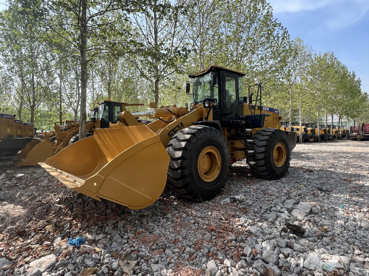 SEM SEM660D - Riteņu iekrāvējs: foto 5 SEM SEM660D - Riteņu iekrāvējs: foto 5