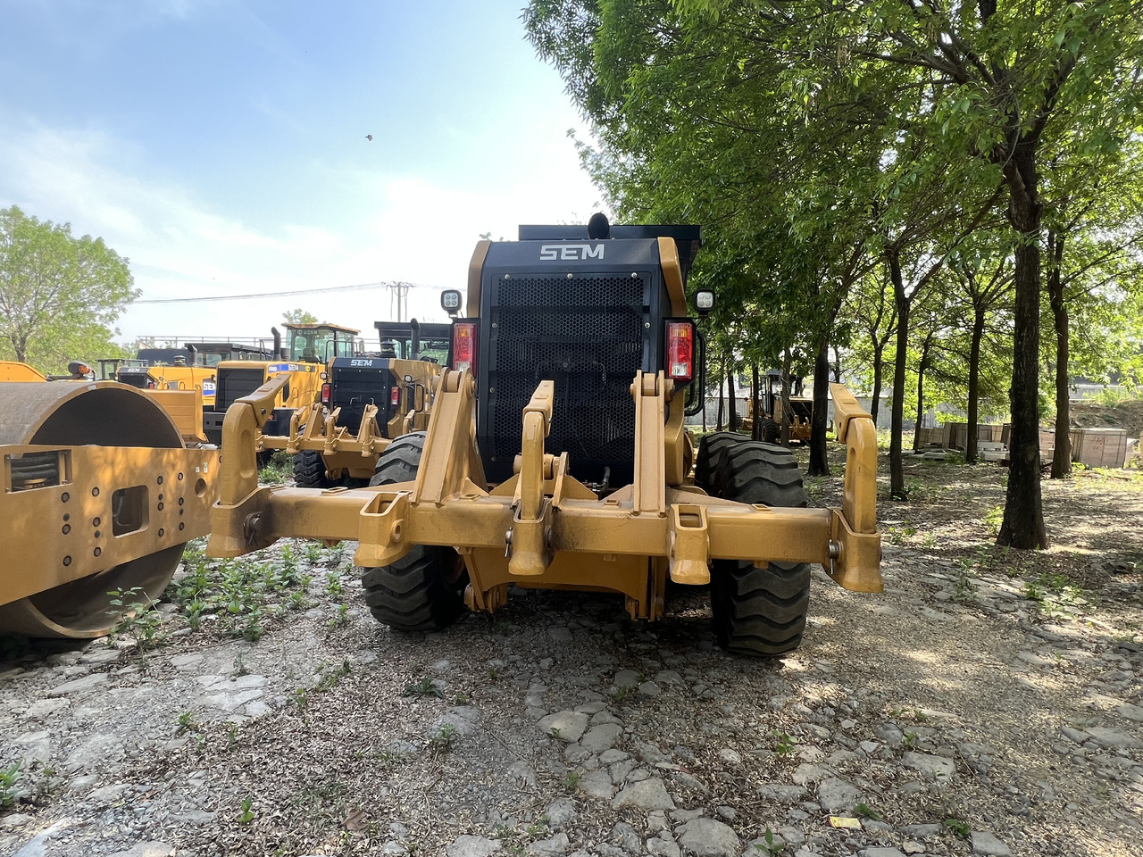 Jaunā Greiders SEM SEM920F: foto 6