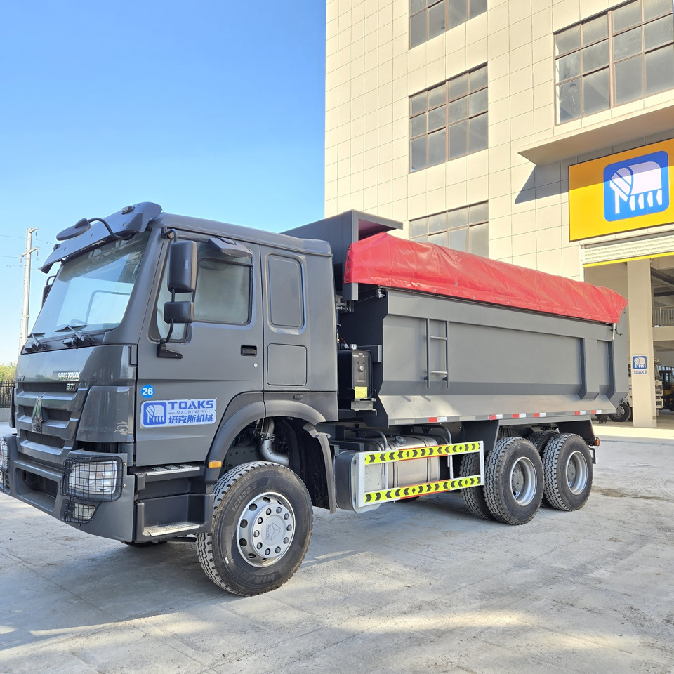 SINOTRUK HOWO 6*4 Dump Truck - Kravas automašīna pašizgāzējs: foto 1 SINOTRUK HOWO 6*4 Dump Truck - Kravas automašīna pašizgāzējs: foto 1