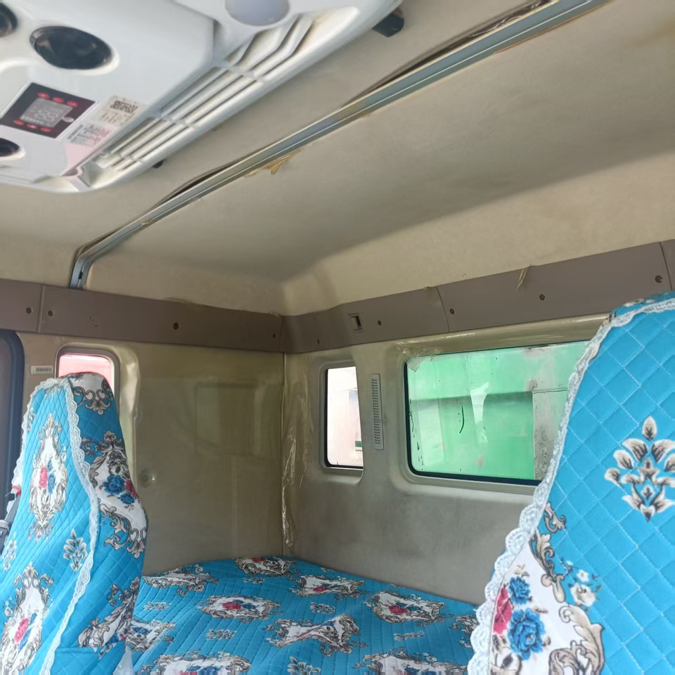 SINOTRUK HOWO līzingu SINOTRUK HOWO: foto 7