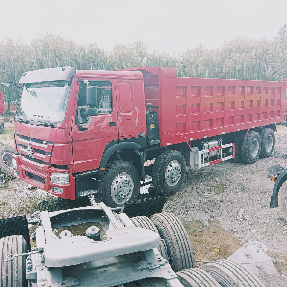 SINOTRUK HOWO līzingu SINOTRUK HOWO: foto 8